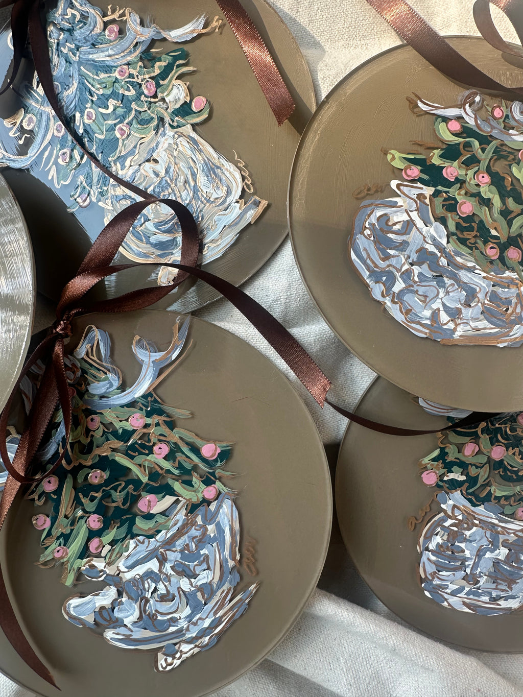 Hand-Painted Chinoiserie Christmas Tree Ornament