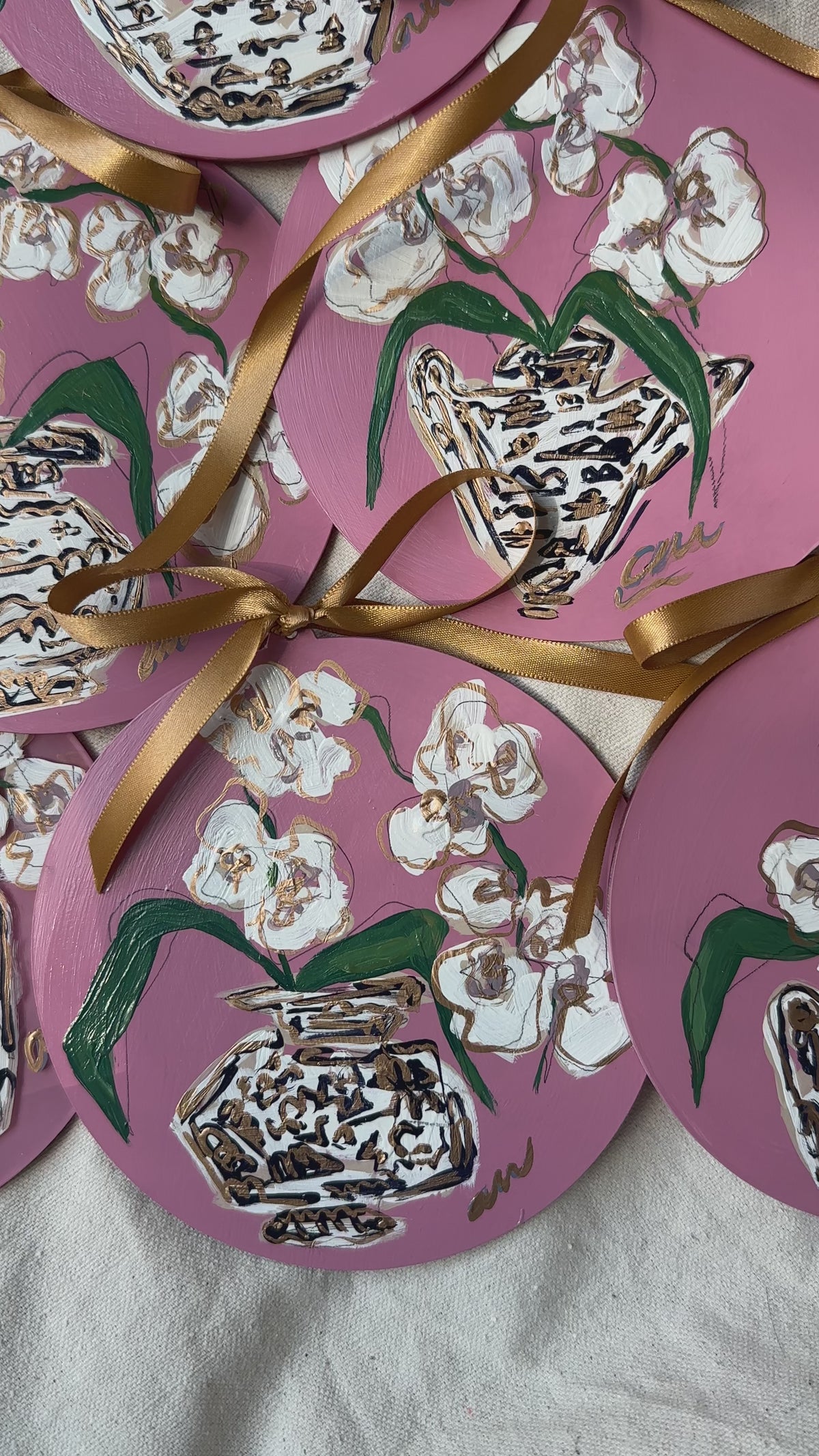 Hand-Painted Acrylic Orchid in Chinoiserie Ornament in Dusty Pink